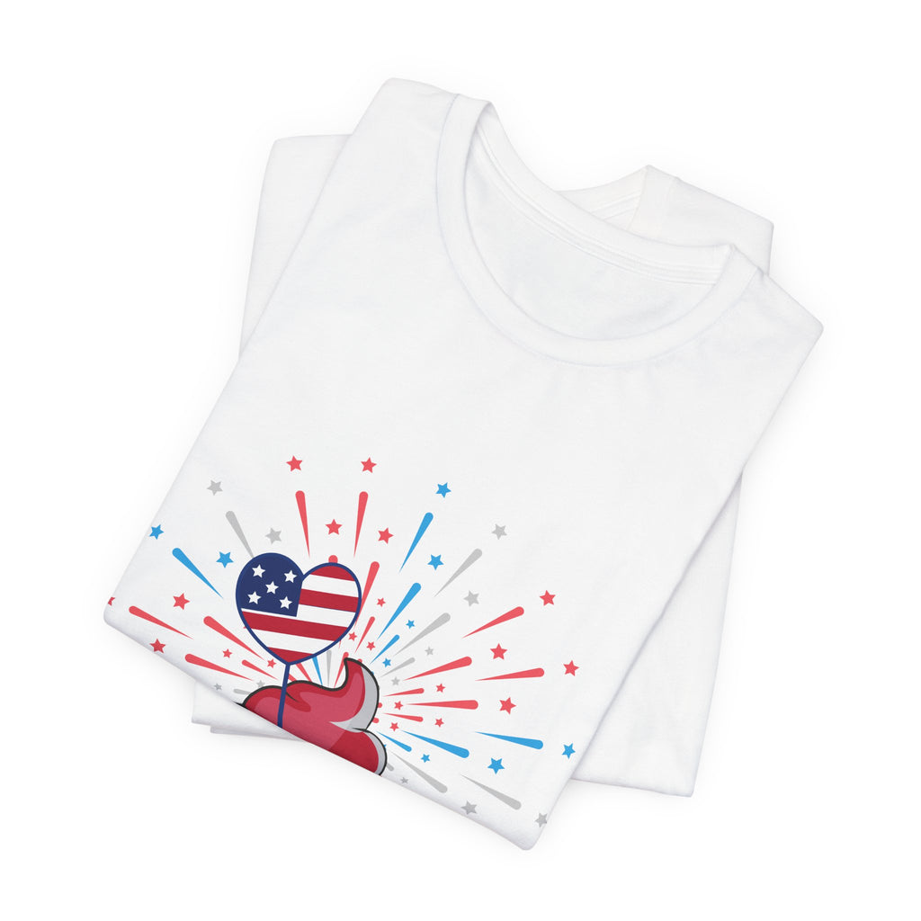 4th of July Cupcake T-Shirt — Patriotic USA Stars & Stripes Tee